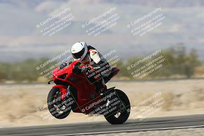 media/Dec-01-2025-Moto Forza (Mon) [[2daa91e15f]]/1-Advanced Group/Session 3 Turn 3 Exit Bump Pans/